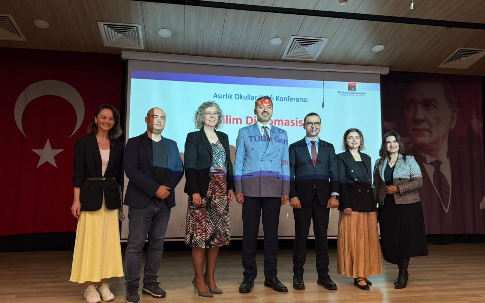 TÜBA Genç Akademi Başkanı Doç. Dr. Mürsel Doğrul Öğrencilerle Buluştu